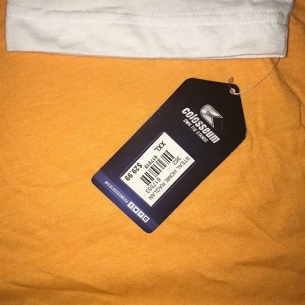 UT Raglan tee - Picture 3 of 3